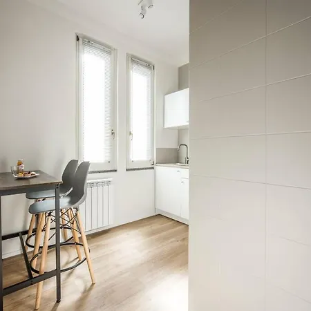 Cucchiari 8c * Modena